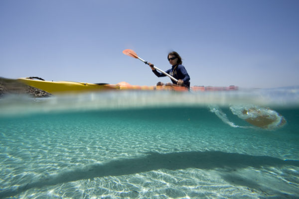 Excursión kayak + snorkel en la reserva marina en Menorca, España