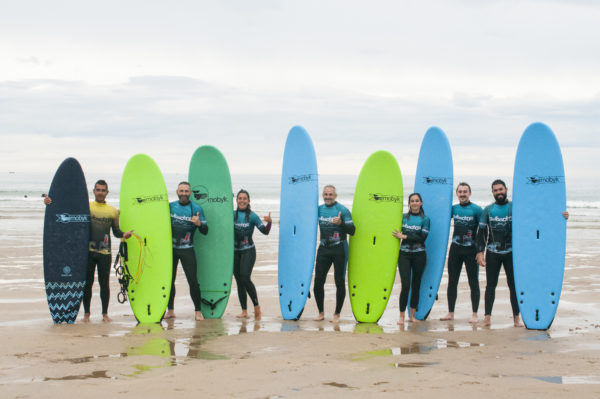 Clases de surf de iniciación en San Vicente de la Barquera, Cantabria, España