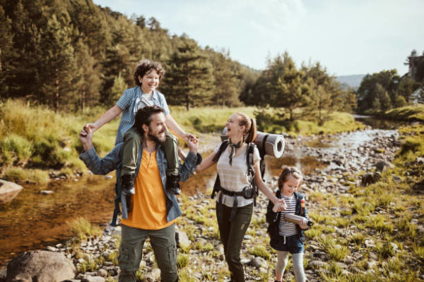 Senderismo en familia en Madrid, España